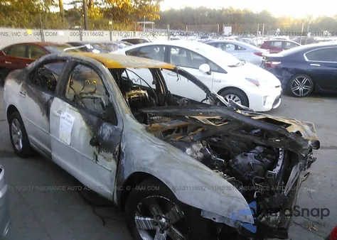 2008 Ford Fusion Se z USA, uszkodzony, nr VIN 3FAHP01178R241903